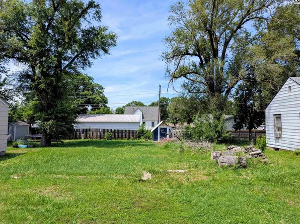 538 S Tulip St, McPherson, KS 67460