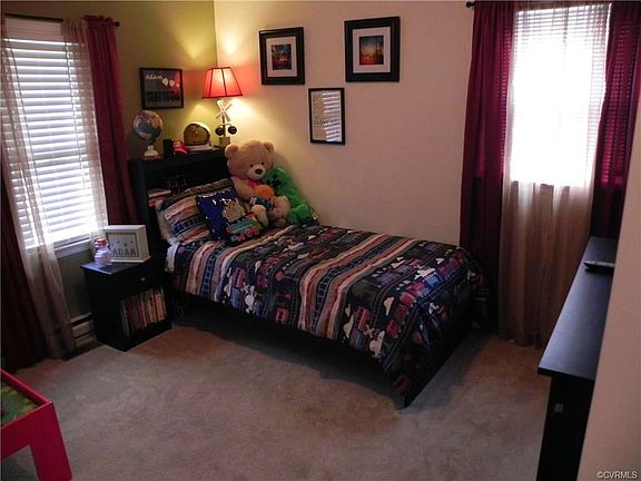 5th image of 4707 Craddock Ave