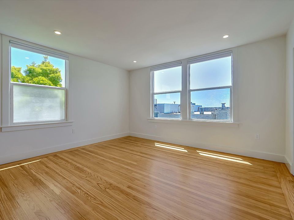 1st image of 127 Leroy Pl #3