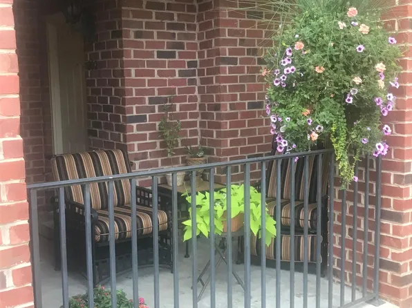 4801 Lyons View Pike APT 202, Knoxville, TN 37919