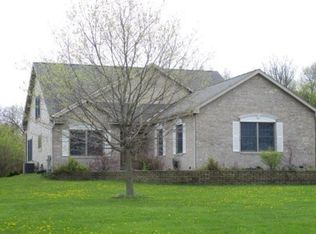 S93W31539 Gena Dr, Mukwonago, WI 53149