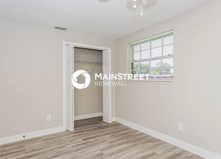 925 N Singleton Ave — Photo 13