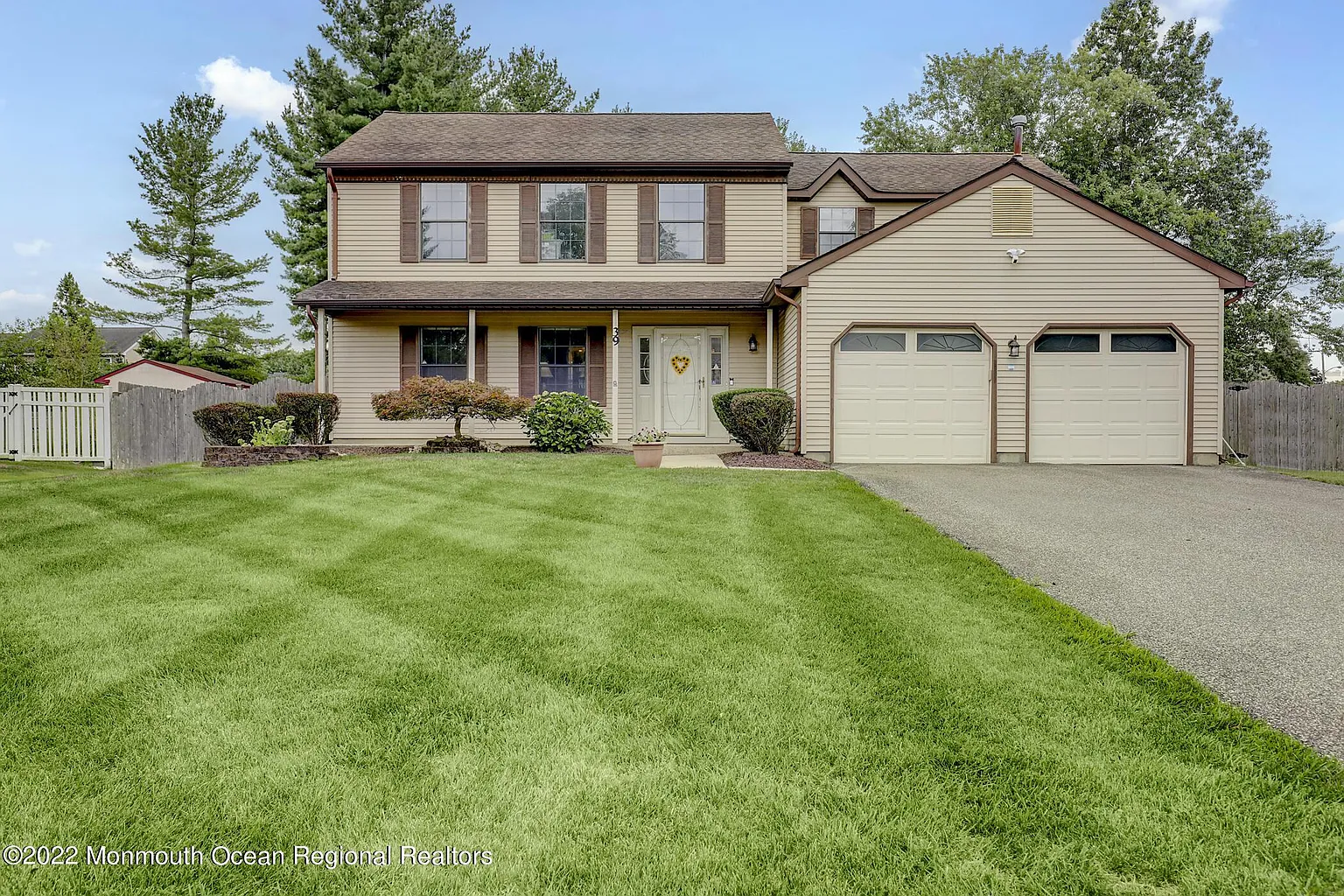 39 Lincolnshire Dr photo 1