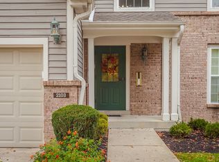 2103 Clareglen Ct UNIT 302, Crescent Springs, KY 41017