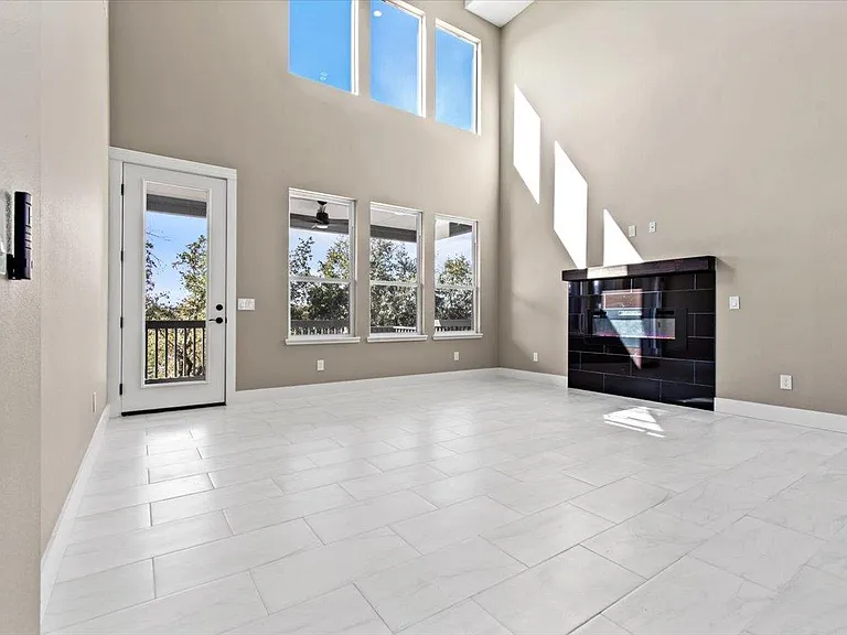 17503 Panorama Dr — Photo 9