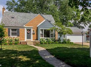 2212 N Wilson Ave, Royal Oak, MI 48073