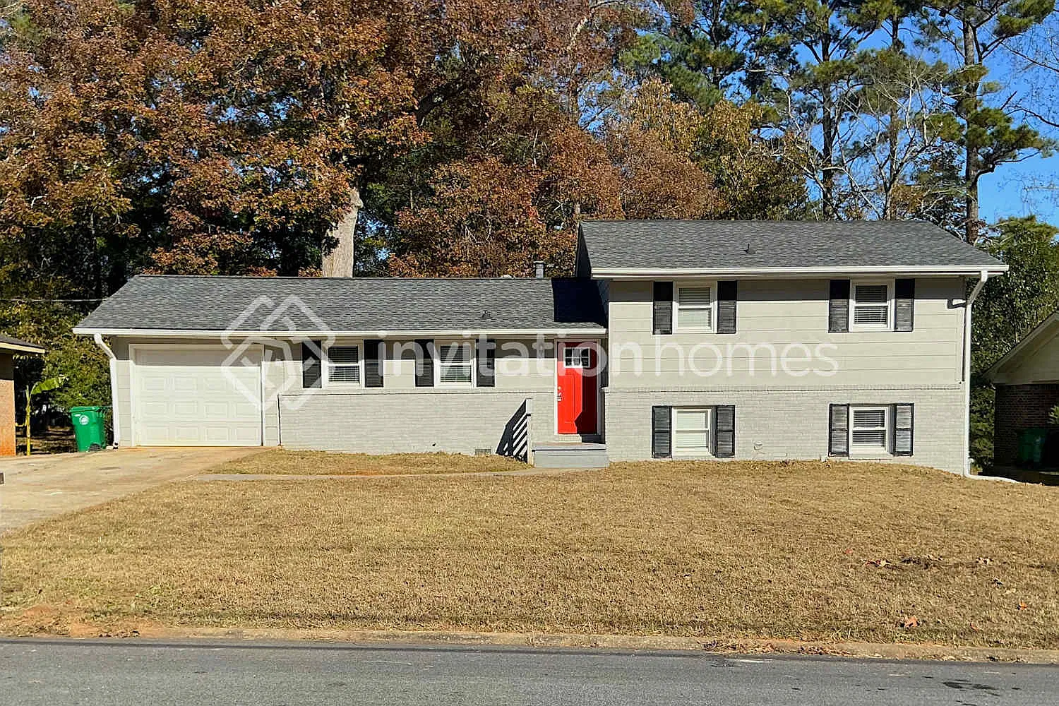 883 Meadow Rock Dr Stone Mountain, GA 30083 — Photo 1