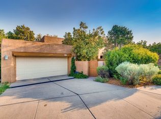2717 Herradura Rd, Santa Fe, NM 87505