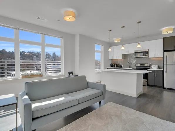 99 Tremont St #518, Boston, MA 02135