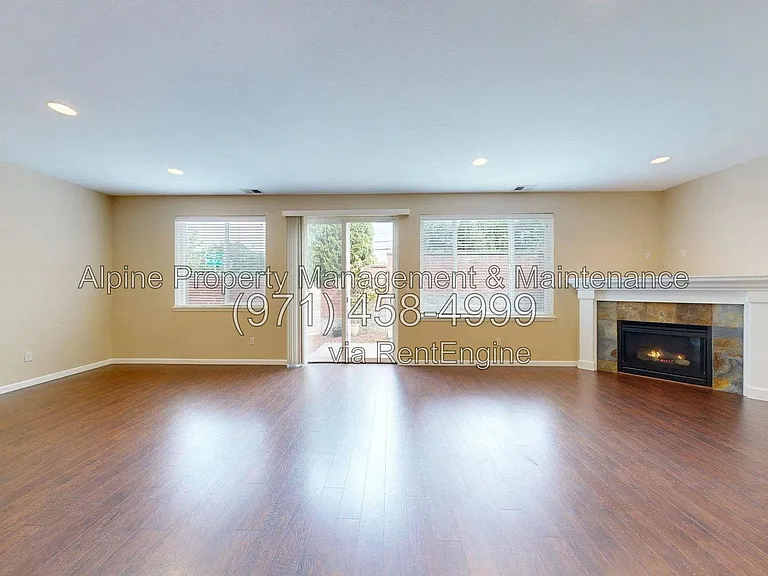 9495 NW Ember Ln — Photo 6