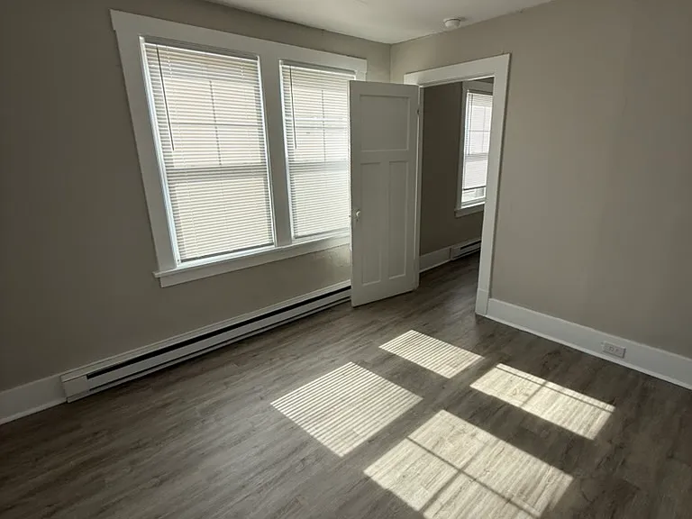 1897 Clarke Dr — Photo 14