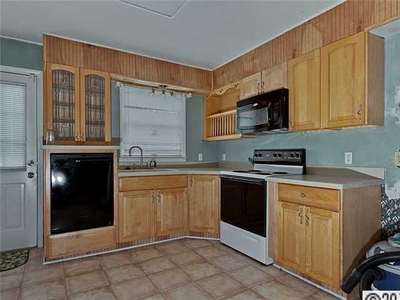 Home for Sale in Charlotte, North Carolina $99,900