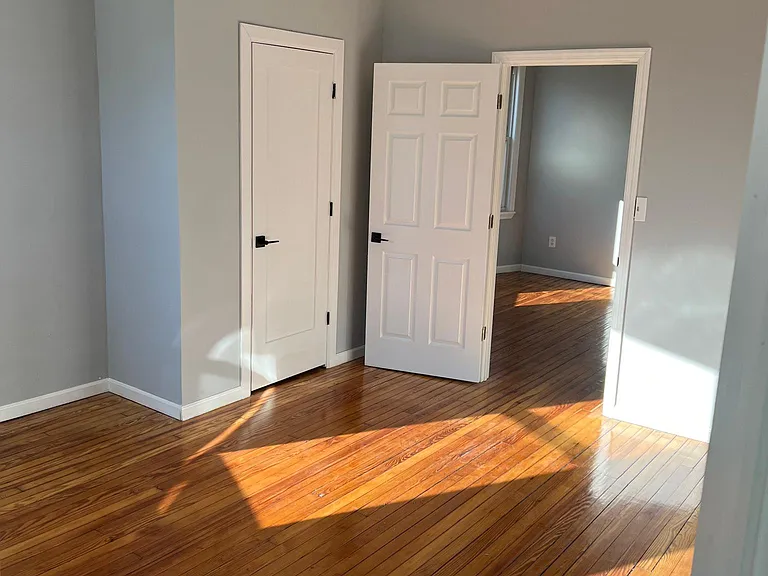 66 Tiffany Pl #2 — Photo 10