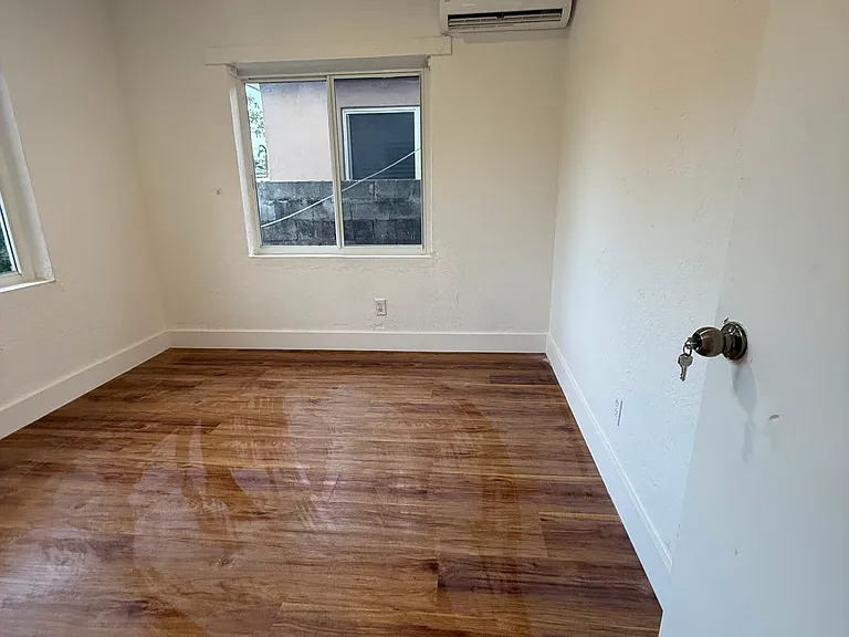 6920 NW 6th Ct #2 — Photo 13