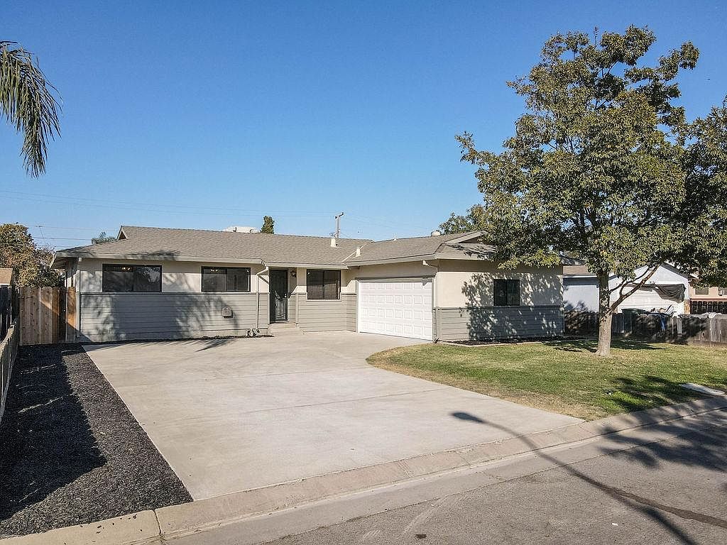 1821 W 7th St Merced Ca 95341 Zillow