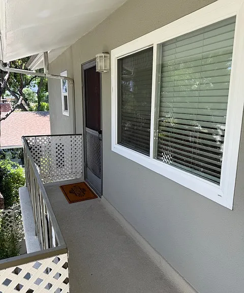 2611 W Clark Ave #B — Photo 3