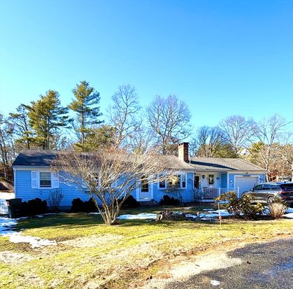 31 Galahad Cir, Barnstable, MA 02630