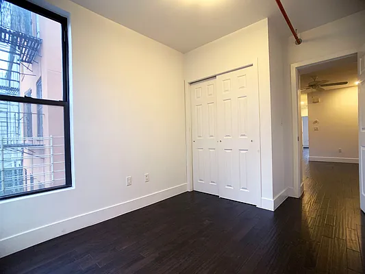 Rented by Douglas Elliman | media 16