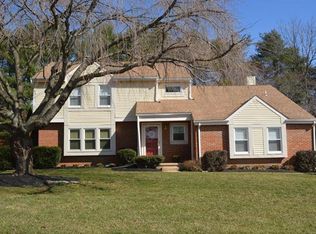 2 Pimlico Ct, Hockessin, DE 19707