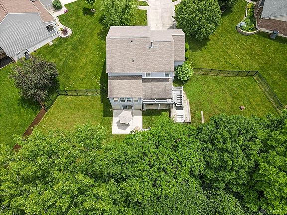 4th image of 1313 Shelley Ct