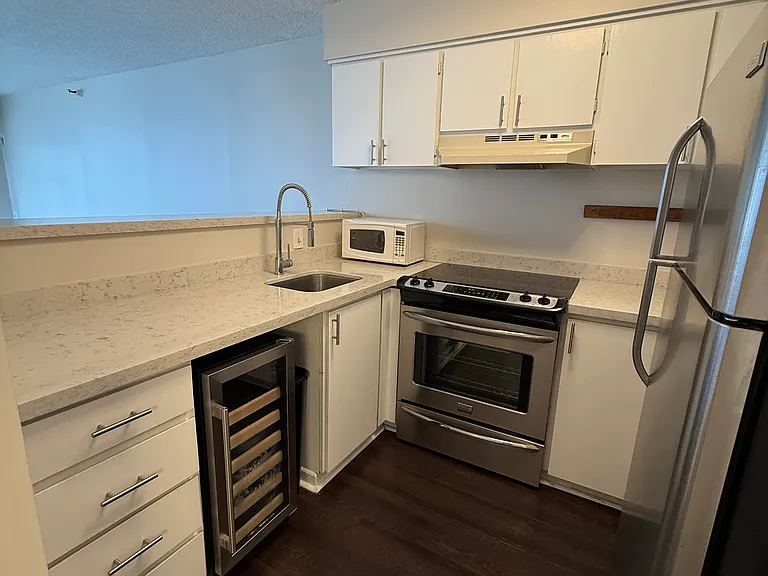 930 Kaheka St #2503 — Photo 6