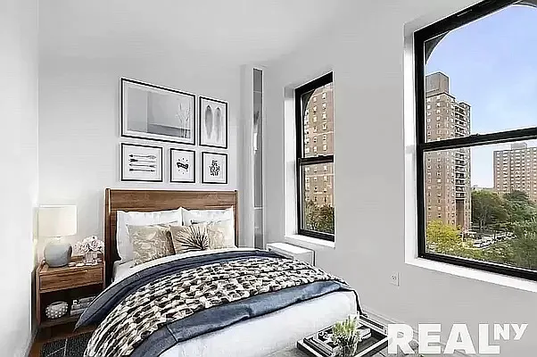 Rented by REAL New York | media 3