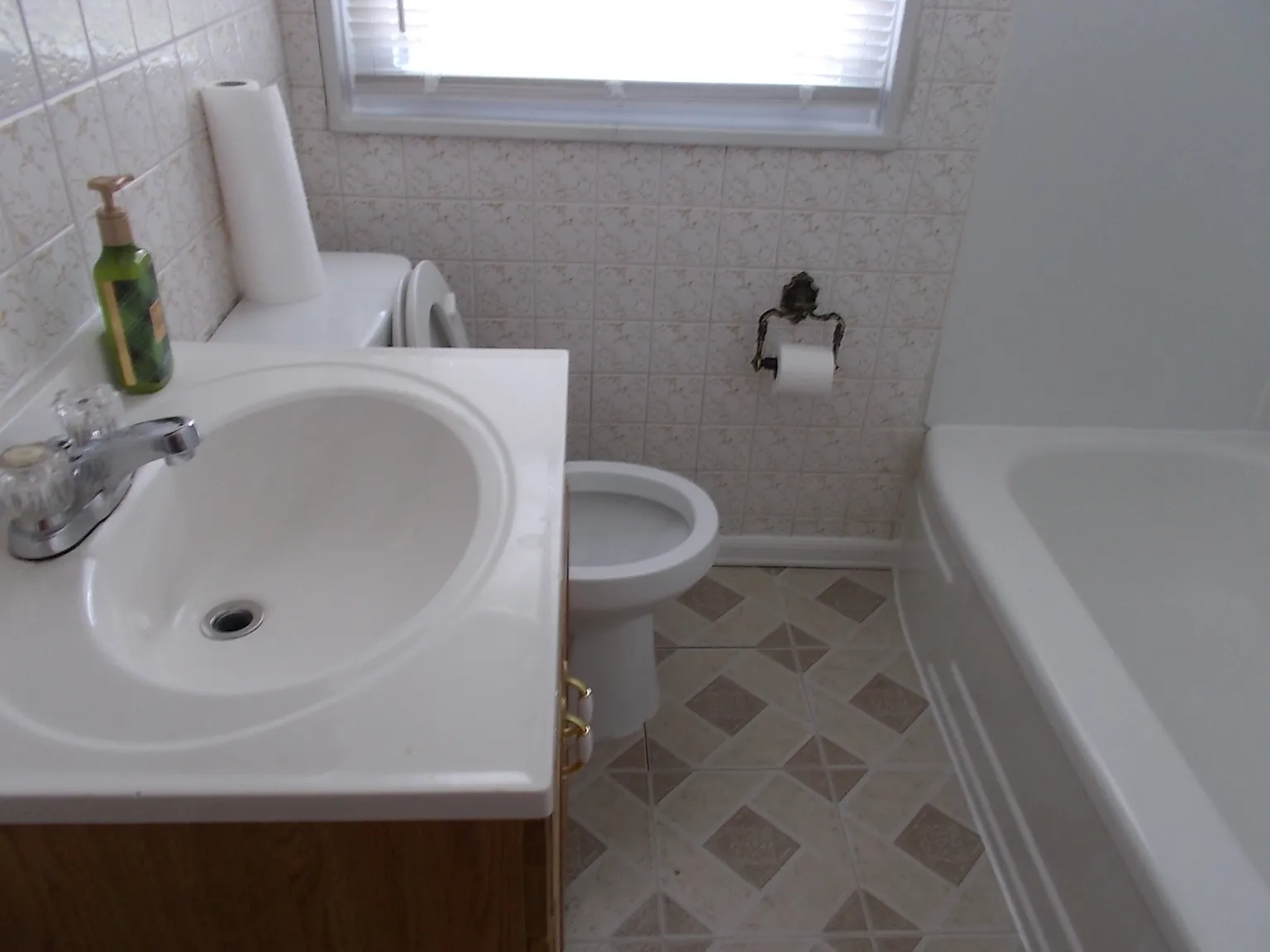 3221 Wallford Drive - 3221 — Photo 3