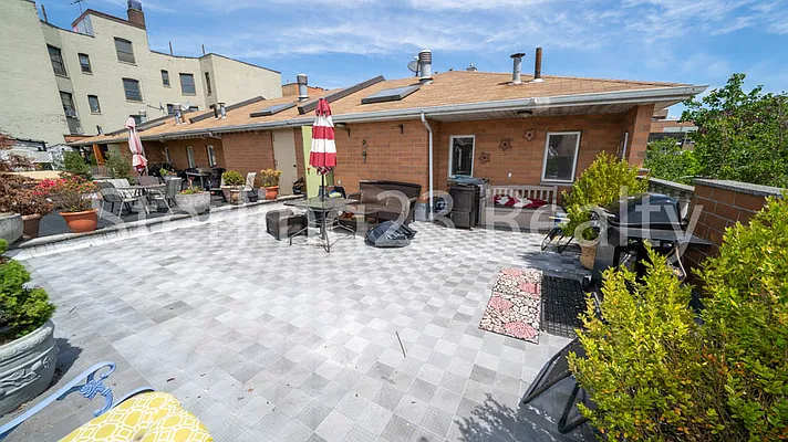 Rented by Sterling Realty Solution Inc | media 21