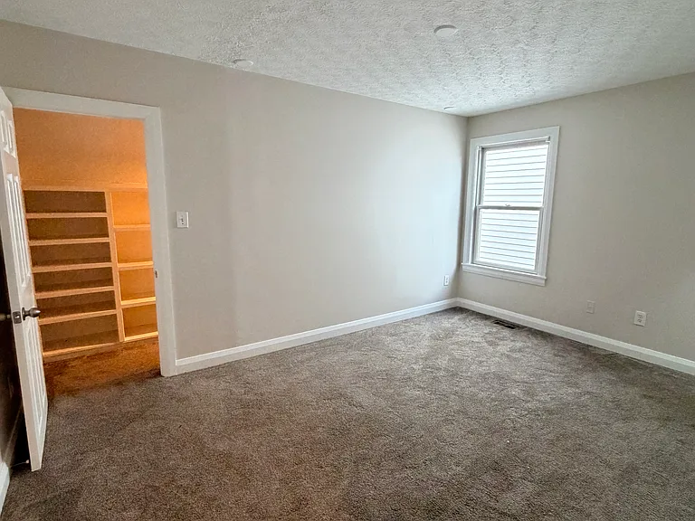 9327 Polaris Green Dr — Photo 34