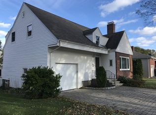 28 Ralph Rd, Marblehead, MA 01945