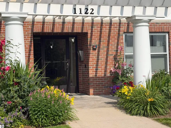 1122 Lake Ridge Dr Unit 301, Traverse City, MI 49684