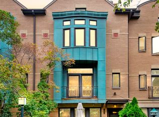 30 S Throop Pkwy, Chicago, IL 60607