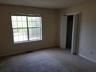 6876 Shahid Row — Photo 7