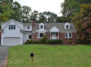 180 Forest Ave, Ramsey, NJ 07446