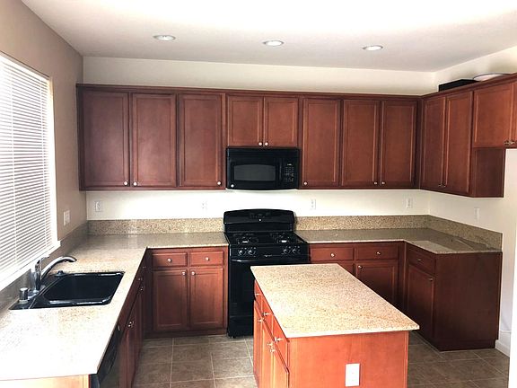 2nd image of 3588 Waxwing Ct