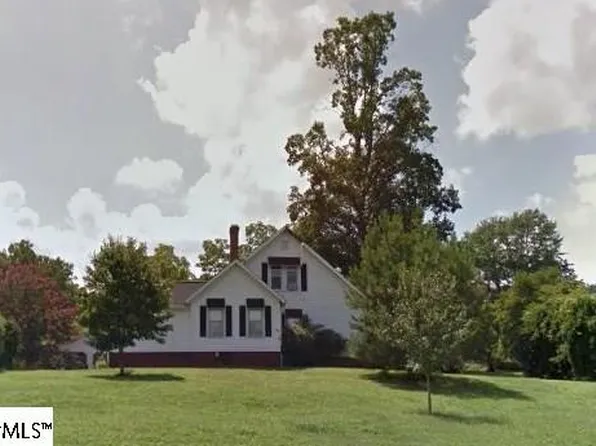 160 McGill Dr, Duncan, SC 29334