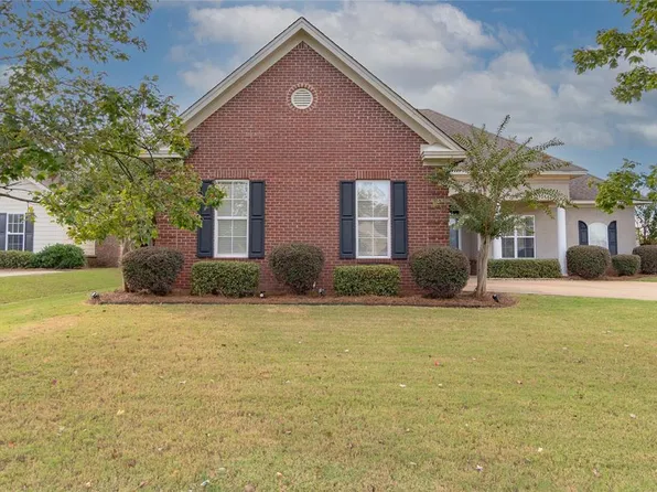 9206 Whispine Ct, Montgomery, AL 36117