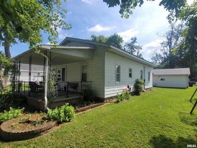 1220 S Jefferson St, Salem, IL, 62881