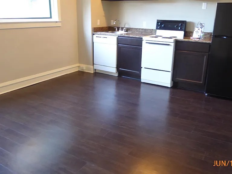 Living Room/Kitchen