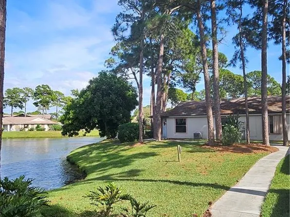 2835 Stoneway Ln APT D, Fort Pierce, FL 34982