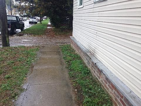 5th image of 2364 Hoyt Ave