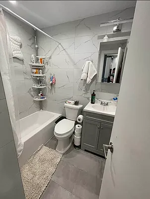 Rented by Hagstrom Management Inc | media 7