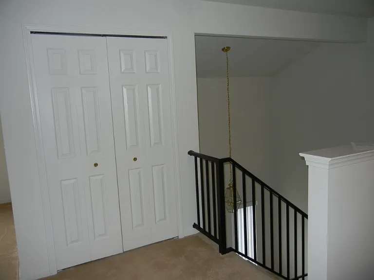 16803 Dover Dr — Photo 6