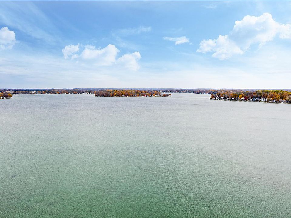 62117 Lake St, Cassopolis, MI 49031 Zillow
