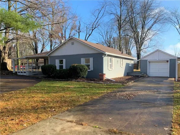 2401 S Silver Lane Dr, Indianapolis, IN 46203