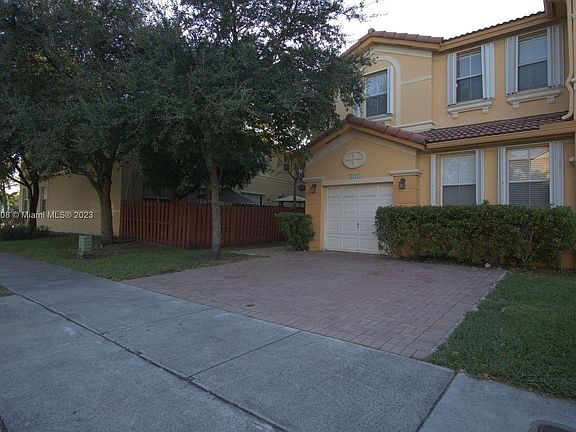 3rd image of 8126 NW 108th Ave #8126