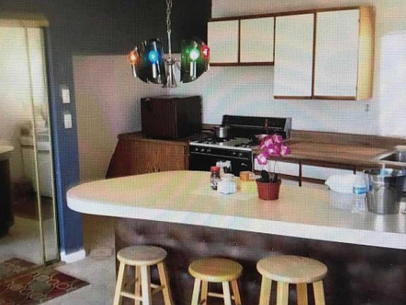 3rd image of 7711 E Avenue T8