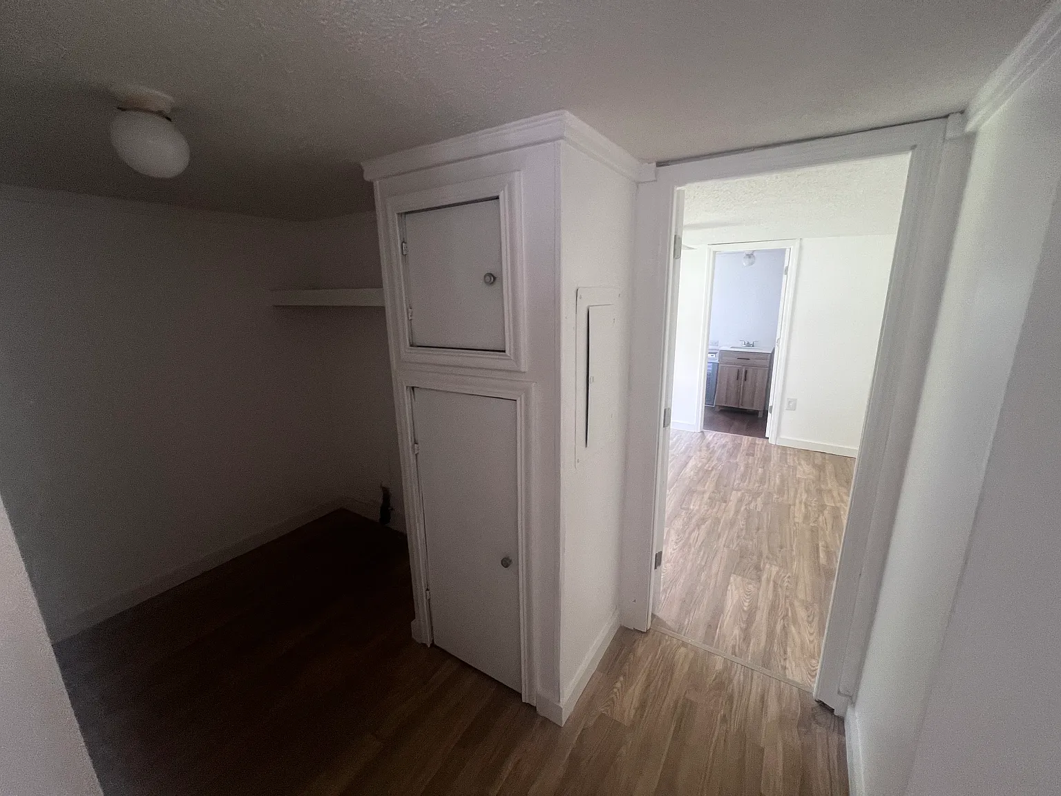 3 bed, 891 sqft, $800 — Photo 3
