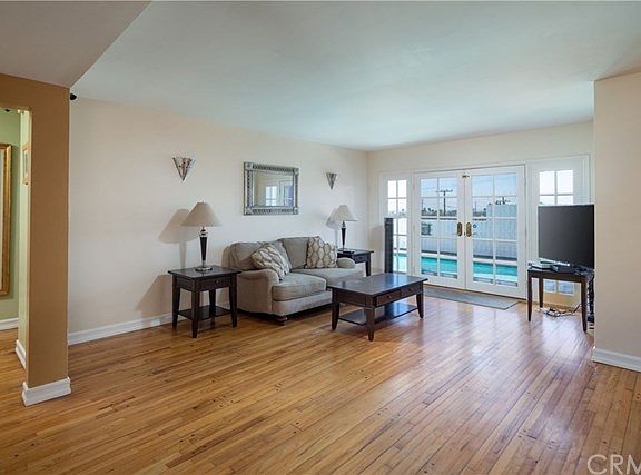 3rd image of 2527 Brian Ave