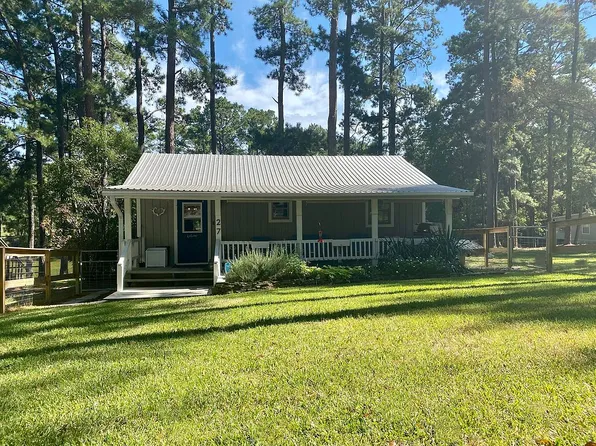 27 Red Bird Ln, Coldspring, TX 77331